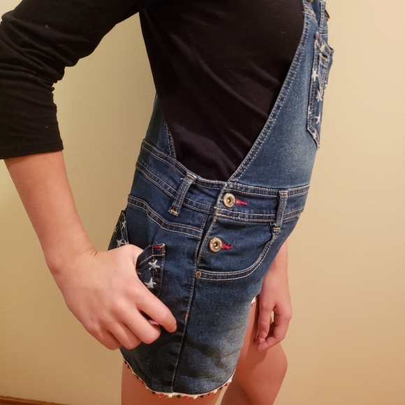 Short-alls - Picture 3 of 3